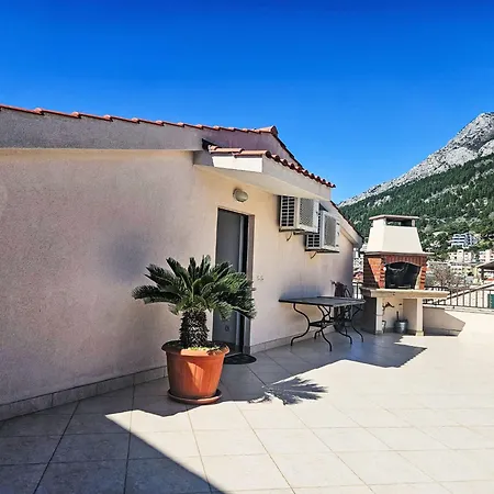 Appartement Petra-2 By Interhome Baška Voda
